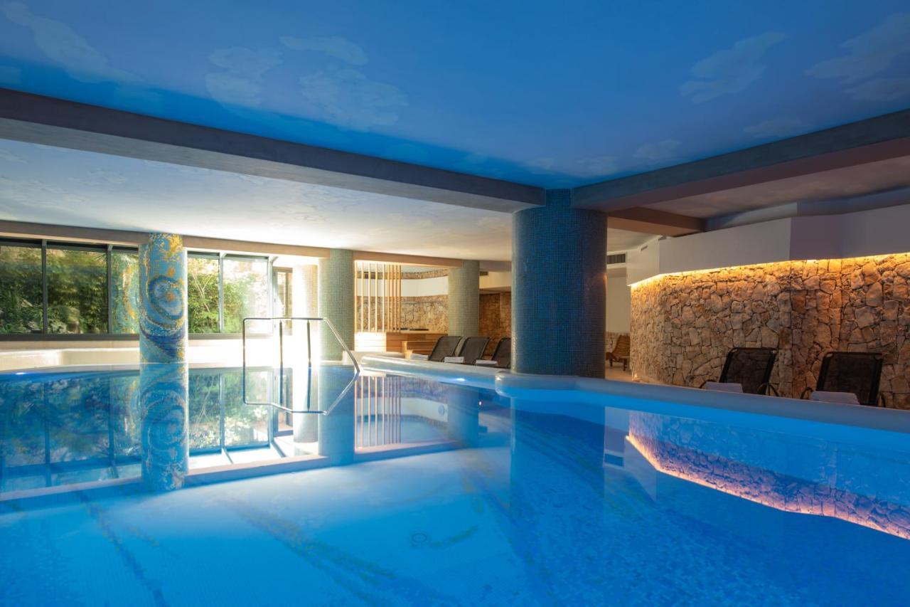 The Nicolaus Hotel Bari Luaran gambar
