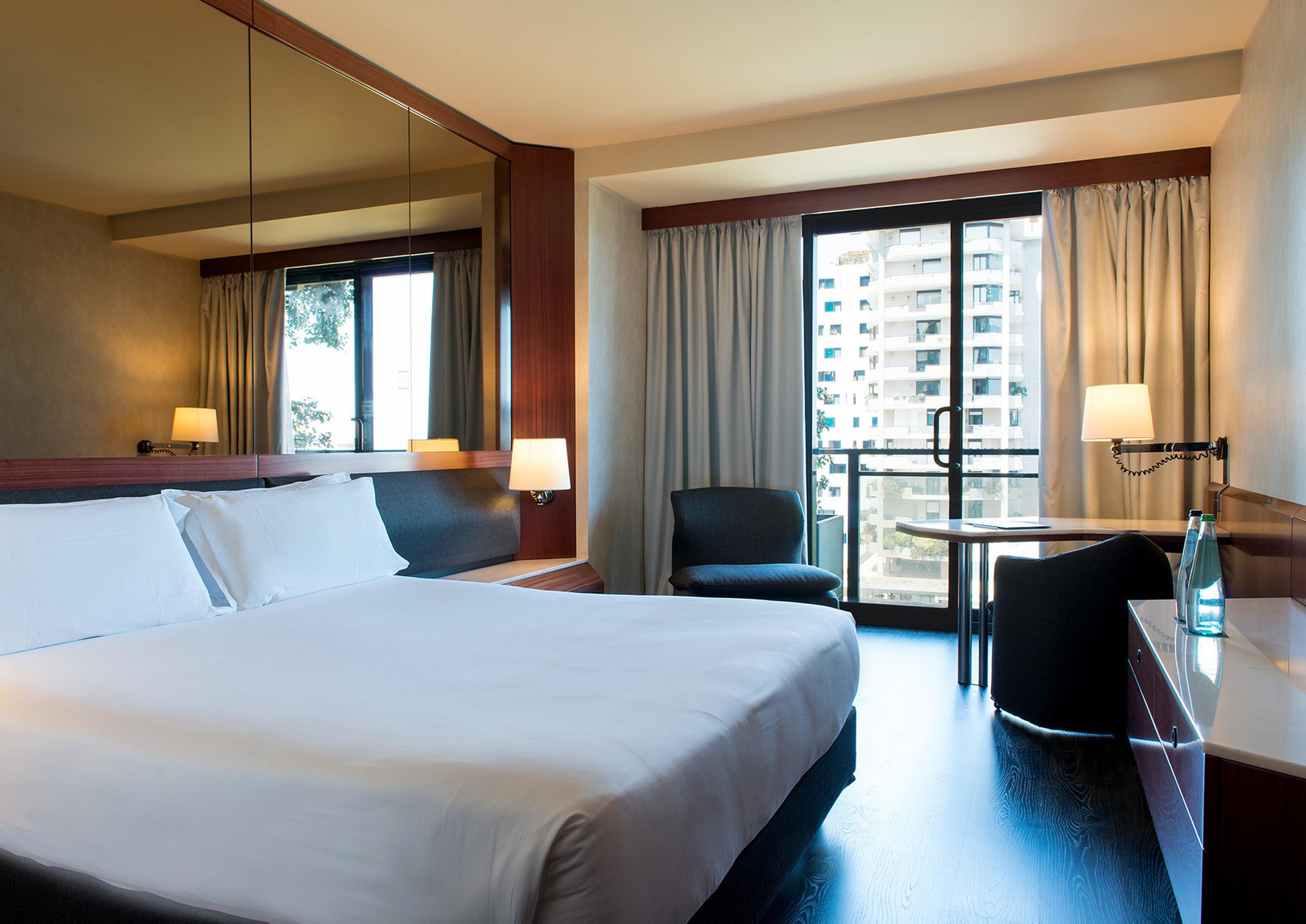 The Nicolaus Hotel Bari Luaran gambar